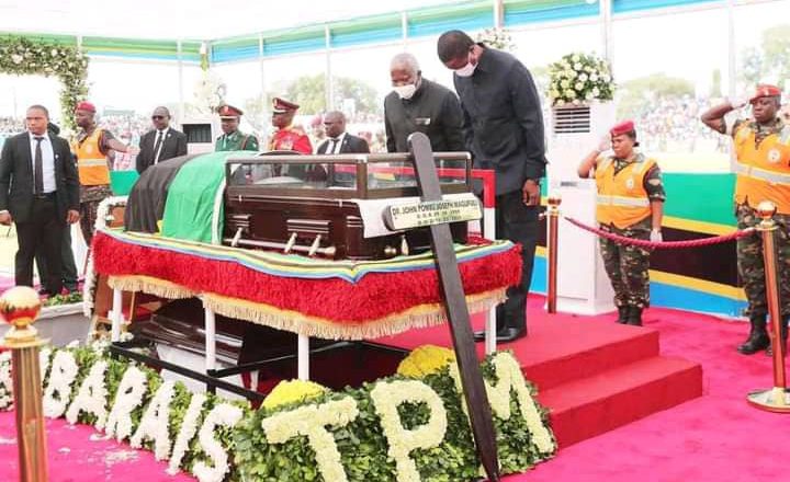 Tanzanie : les derniers hommages rendus à John Magufuli