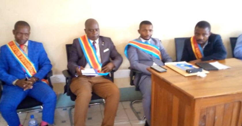 Sud-Kivu : le paiement d’impôts et taxes à Baraka et Fizi négocié par les députés provinciaux, les forces vives boudent la négociation
