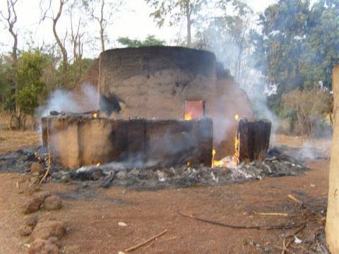 Nord-Kivu : 22 maisons d’habitation incendiées par des inconnus à Rutshuru et une personne enlevée
