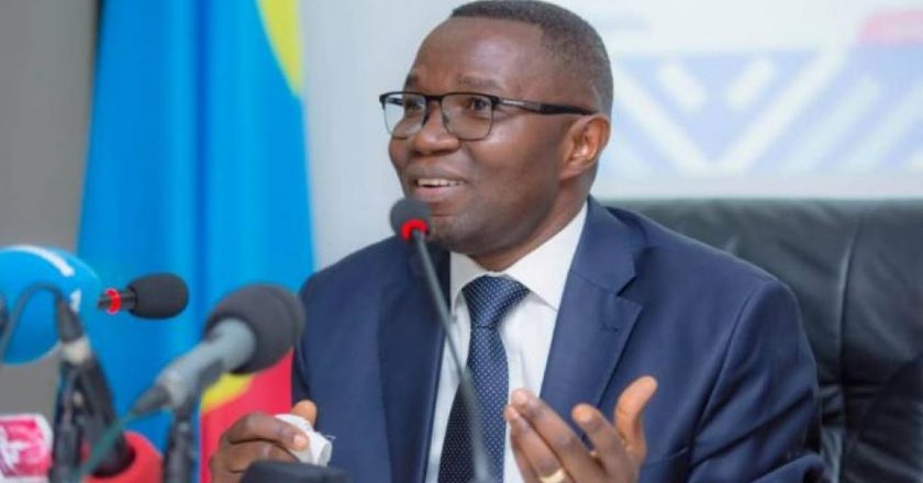 RDC : “Lancement du  DRC-Africa Business Forum 2021, c’est un forum qui va faire de l’Afrique le berceau de la production des batteries électriques” (Julien kaghongya)