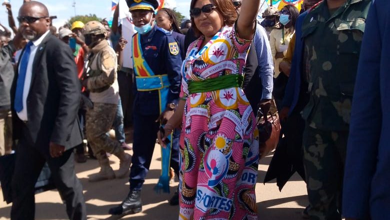 Bunia : Denise Nyakeru prêche l’amour entre les Ituriens