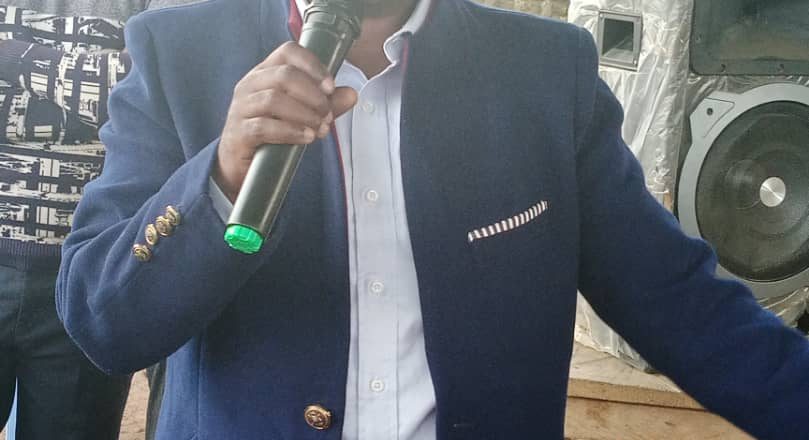 Beni : le député Kizerbo Wathevwa apaise une “foule stressée”