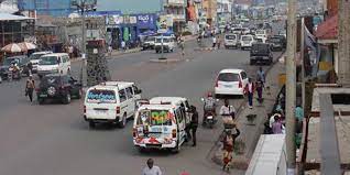 Goma : incomprehension entre les conducteurs des taxis bus et l’autorité urbaine autour de la question de peindre leurs véhicules en jaune
