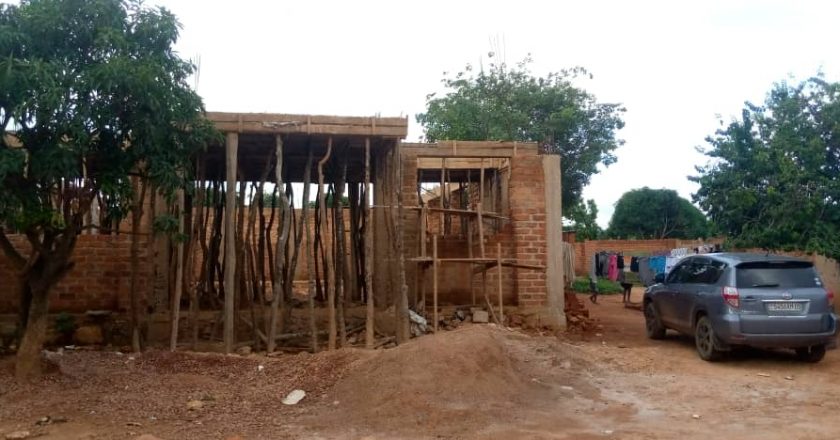 Haut-Katanga : la fondation “Julien Paluku Kahongya” appuie les travaux de construction du temple de l’église CBCA Lubumbashi