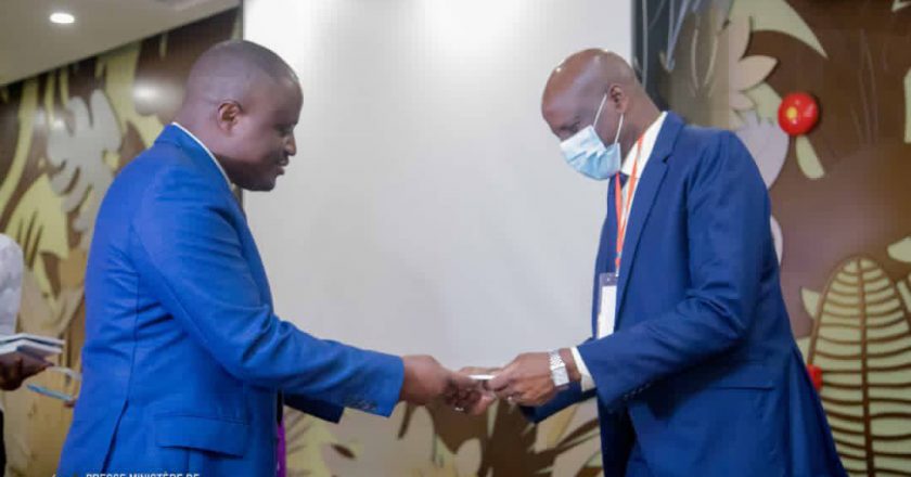 RDC-ESU : Muhindo Nzangi prend la présidence du CAMES pour un an