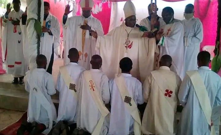 RDC : vers un partenariat entre le gouvernement et l’Eglise Orthodoxe dans la lutte contre le SIDA