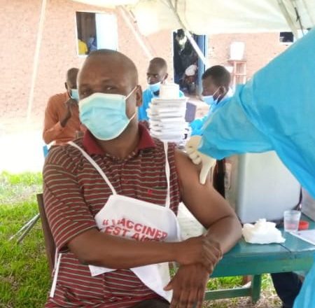 Ituri : lancement de la vaccination contre la covid-19 dans la zone de santé de Komanda