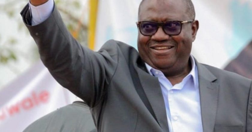 Lualaba : le gouverneur Richard Mayej dépose sa démission après avoir été longtemps retenu à Kinshasa