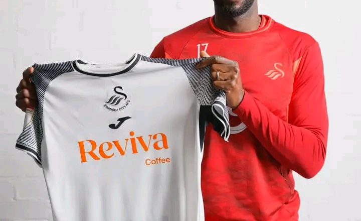 Football : l’international Congolais Yannick Bolasie signe son retour aux affaires Swansea City