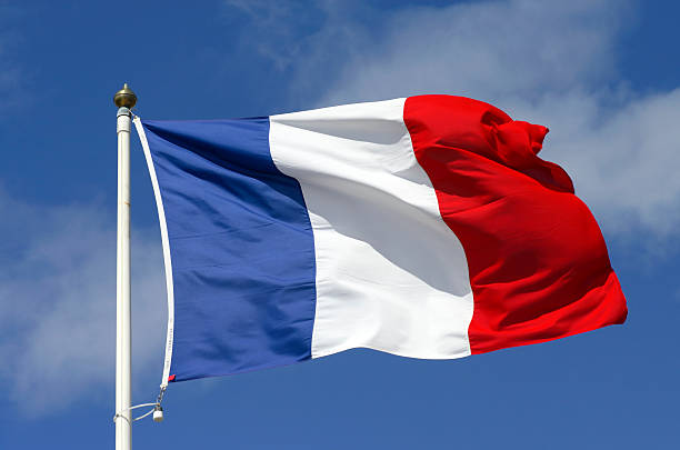 Bourses d’études : l’ambassade de France en RDC lance l’appel à candidatures pour la rentrée universitaire 2024-2025