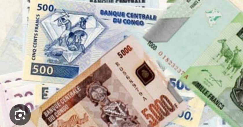 RDC : à l’allure où vont les choses, le pays va assister à la surliquidité qui va renforcer la dépréciation monétaire, alerte Godé Mpoy