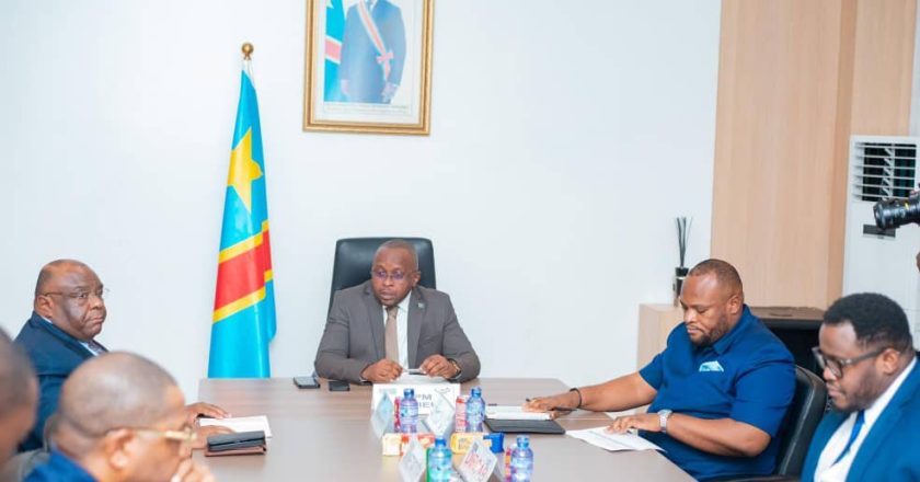 Kinshasa : suspension de la mesure de circulation alternée, une décision prise dans une réunion tenue par le VPM J Shabani