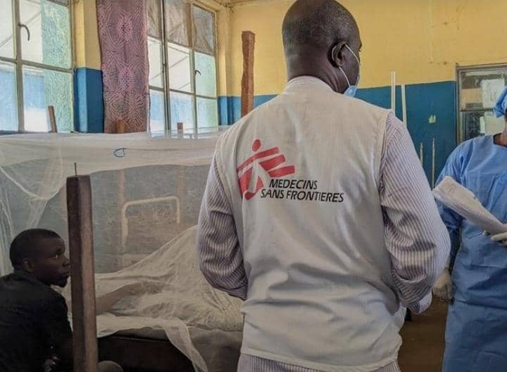 Sud-Ubangi : MSF se retire de la prise en charge de Mpox à Budjala suite à la diminution de cas