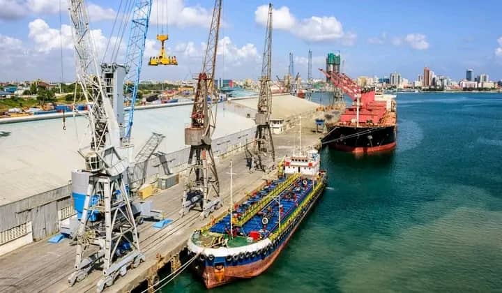 Grands-Lacs : la Tanzanie menace de vendre aux enchères les maisons préfabriquées destinées à la RDC