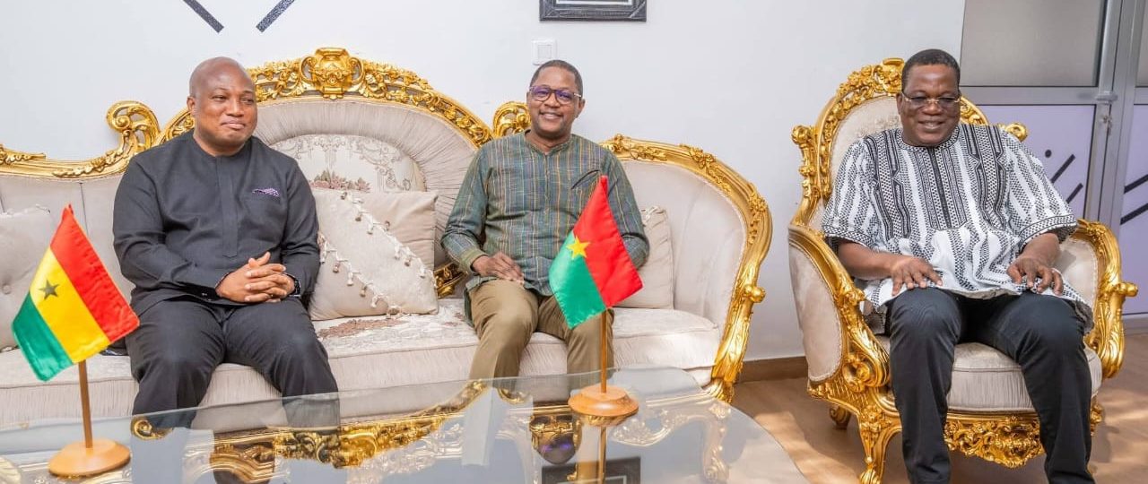 Burkina Faso : arrivée du ministre Ghanéen des Affaires étrangères pour la 13e commission mixte de coopération